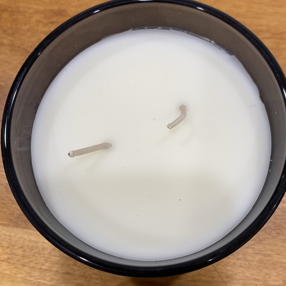NWOT.  Sand + Fog, 12oz., jar candle. - Picture 11 of 11